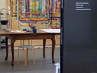 Atelier mit Collagematerial